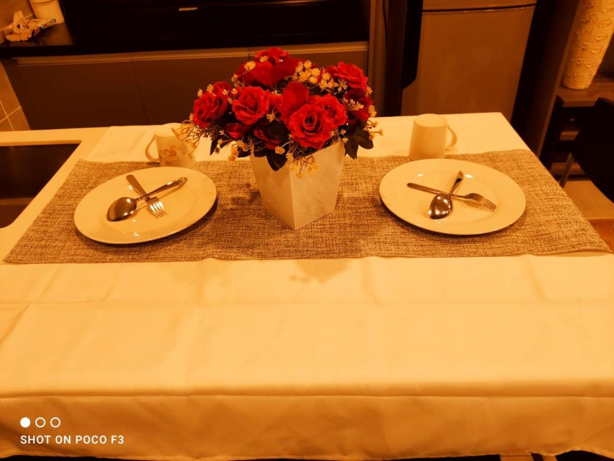 Cozy Unit- Bell Suites- Horizon Suites- Wifi- Netflix- Parking Swimming Pool- Klia Apartment *