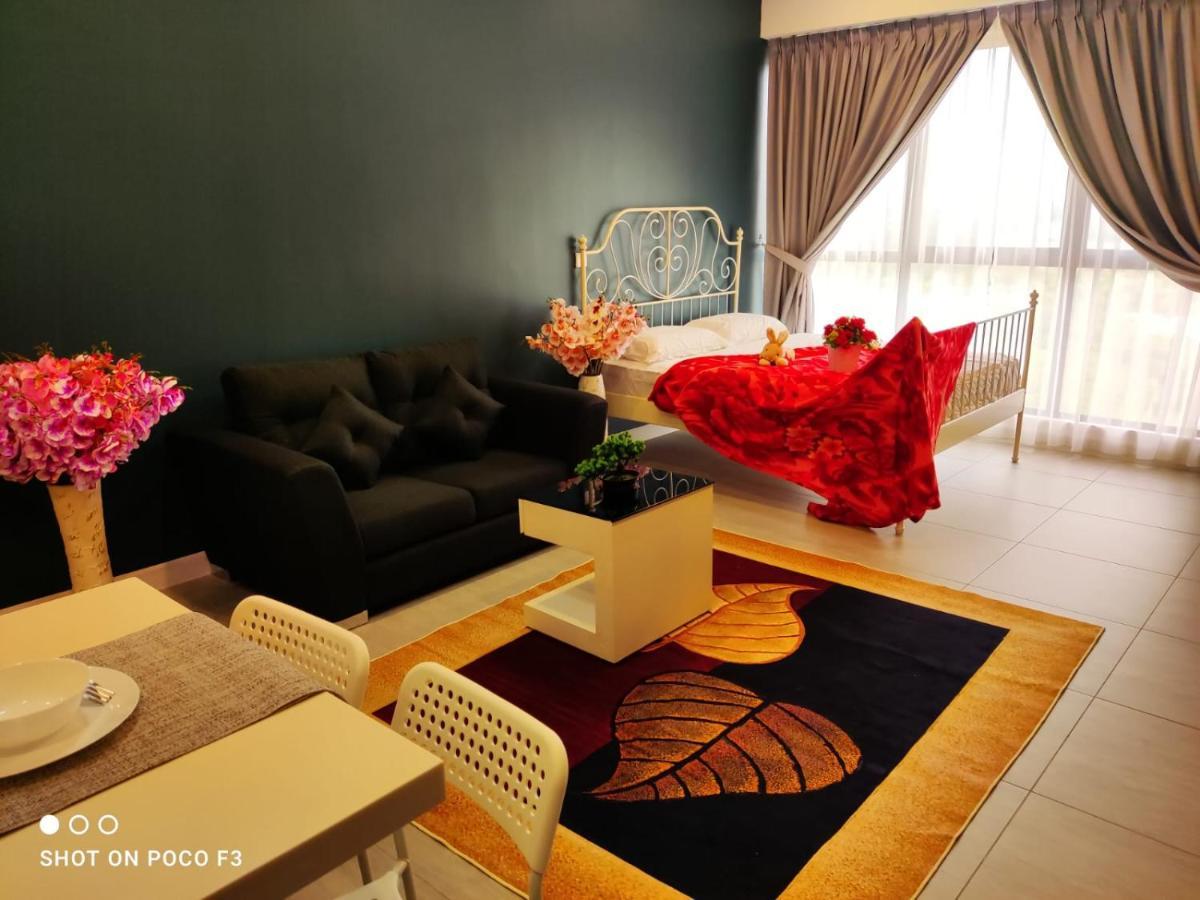 Cozy Unit- Bell Suites- Horizon Suites- Wifi- Netflix- Parking Swimming Pool- Klia Apartment *