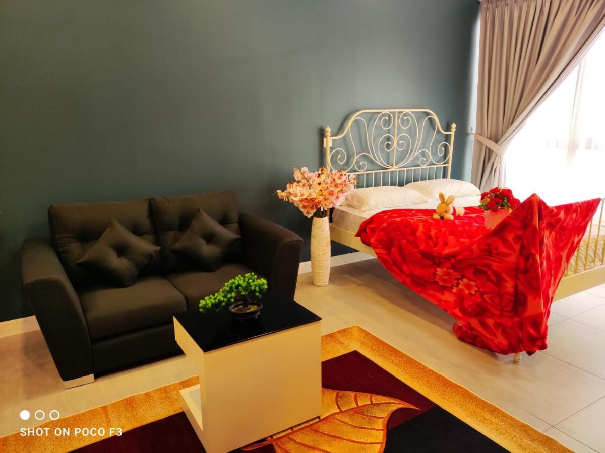Cozy Unit- Bell Suites- Horizon Suites- Wifi- Netflix- Parking Swimming Pool- Klia Apartment Sepang
