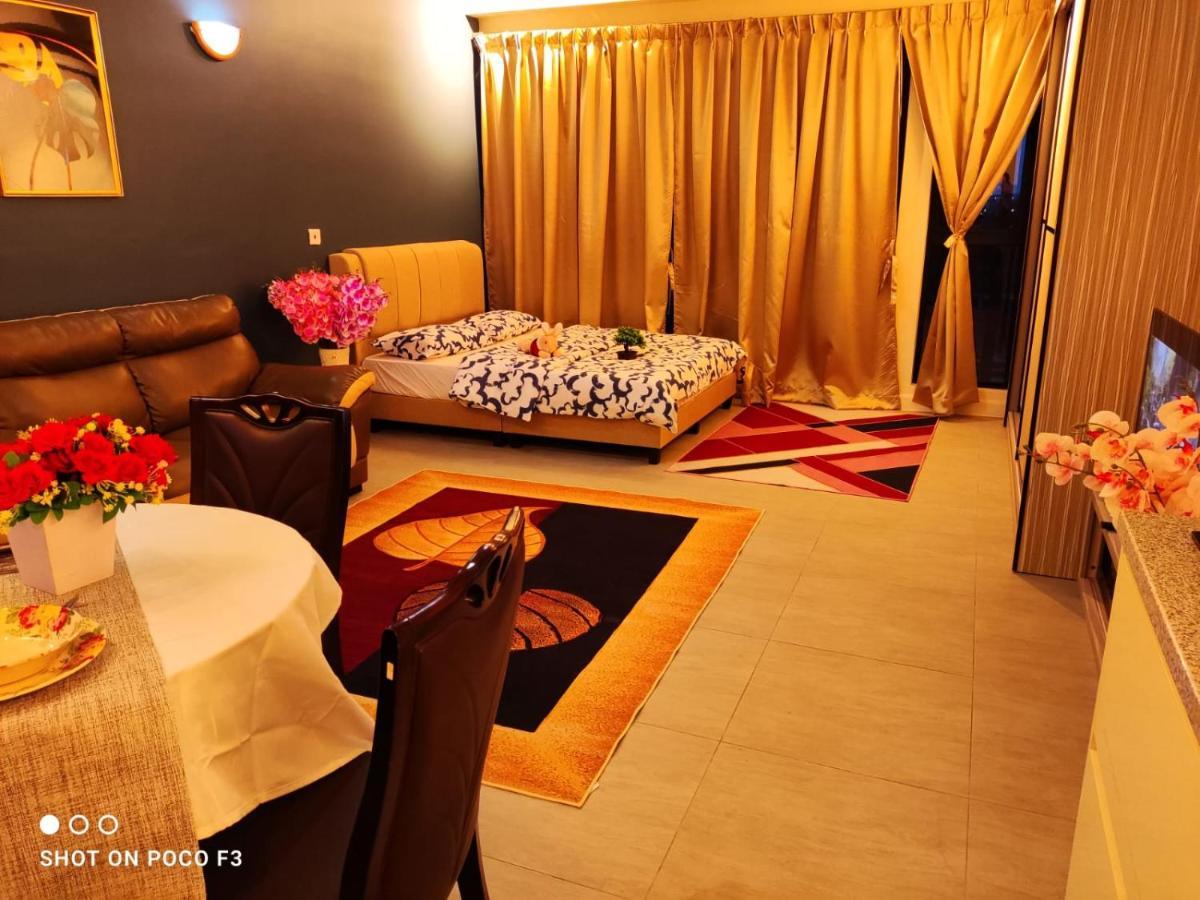 Cozy Unit- Bell Suites- Horizon Suites- Wifi- Netflix- Parking Swimming Pool- Klia Apartment Sepang