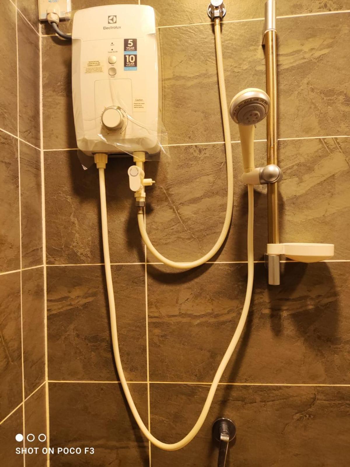 Apartment Cozy Unit- Bell Suites- Horizon Suites- Wifi- Netflix- Parking Swimming Pool- Klia