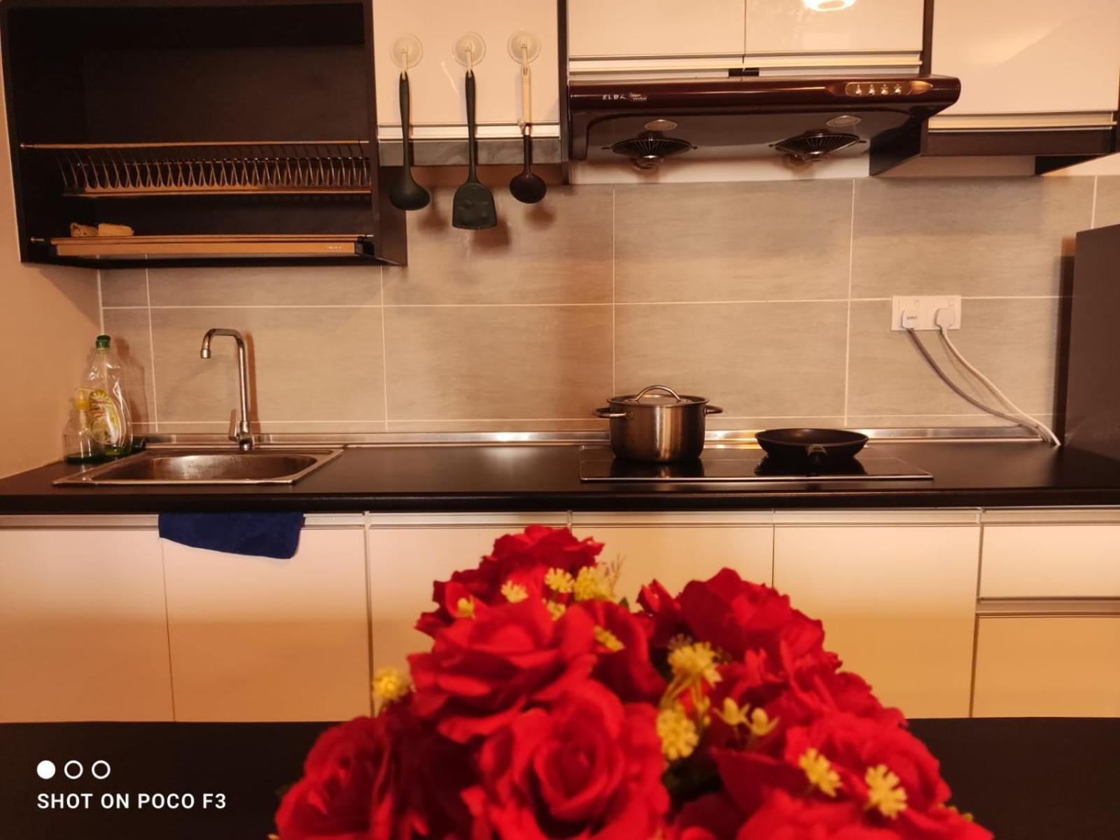 Cozy Unit- Bell Suites- Horizon Suites- Wifi- Netflix- Parking Swimming Pool- Klia