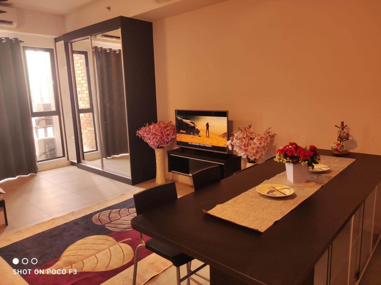 Apartment Cozy Unit- Bell Suites- Horizon Suites- Wifi- Netflix- Parking Swimming Pool- Klia Sepang